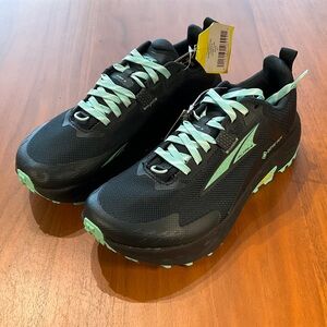 Timp 5 GTX Altra Black and Mint Athletic Shoes